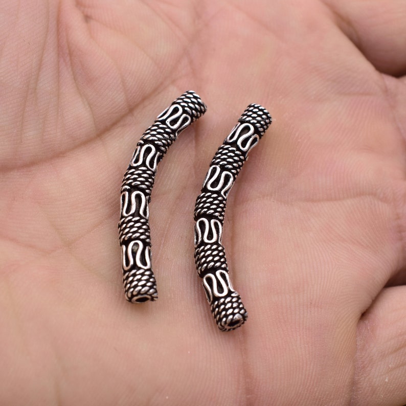 Curved tube store beads